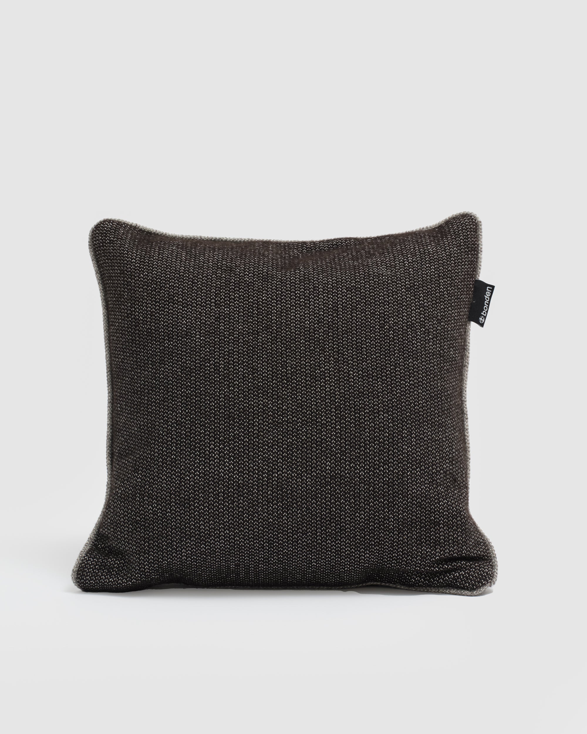 Punos Cushion