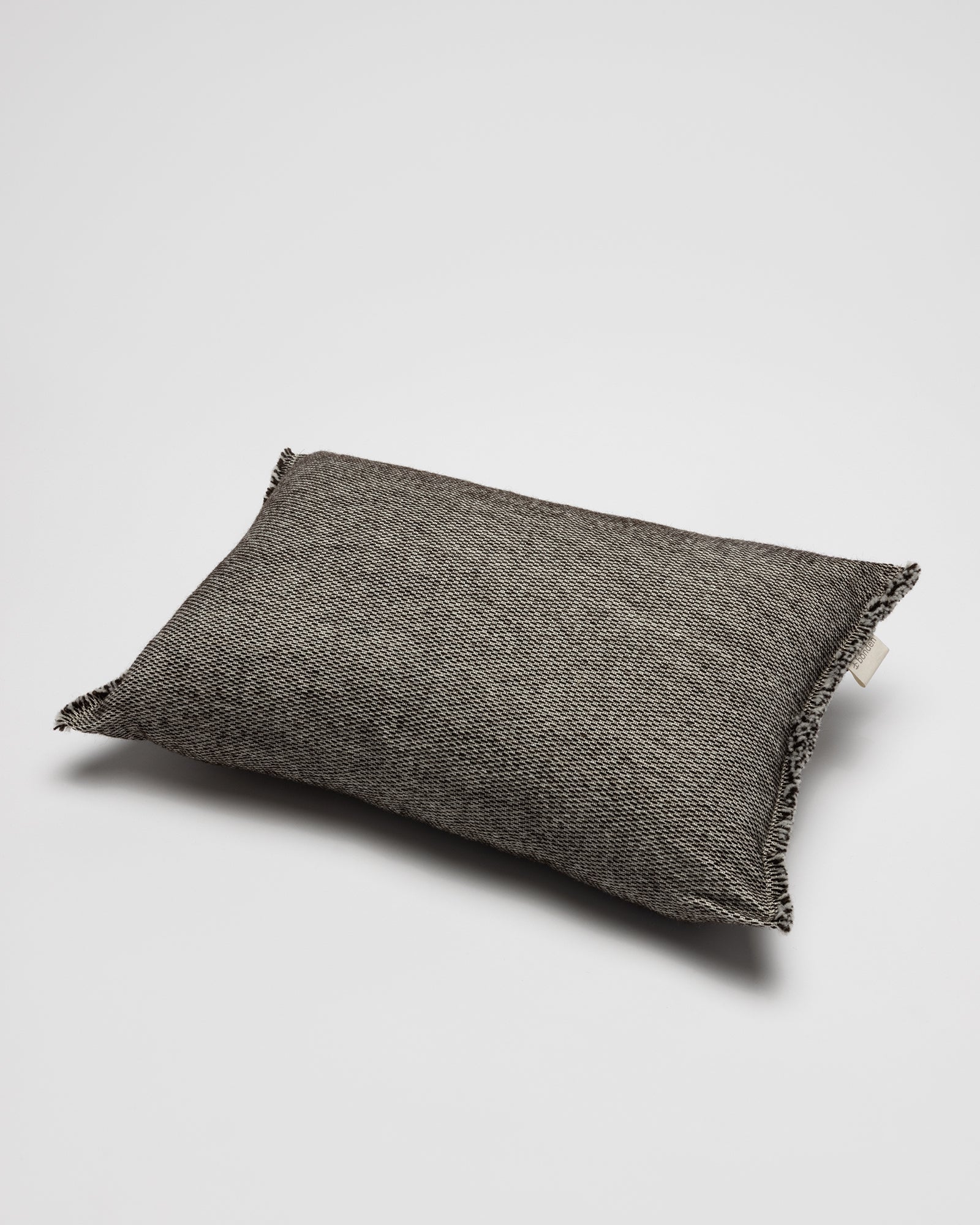 Kaarna Cushion