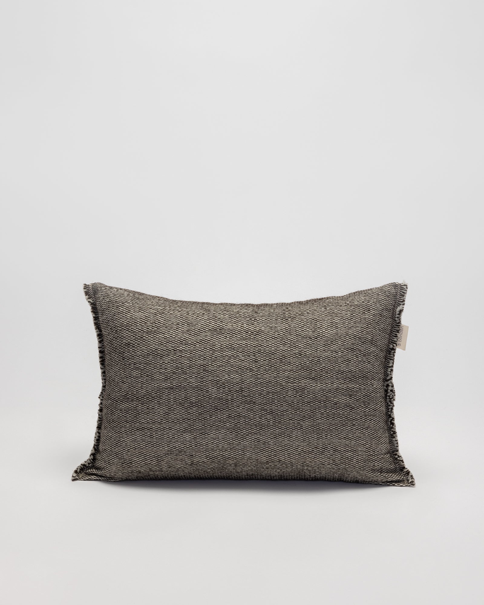 Kaarna Cushion