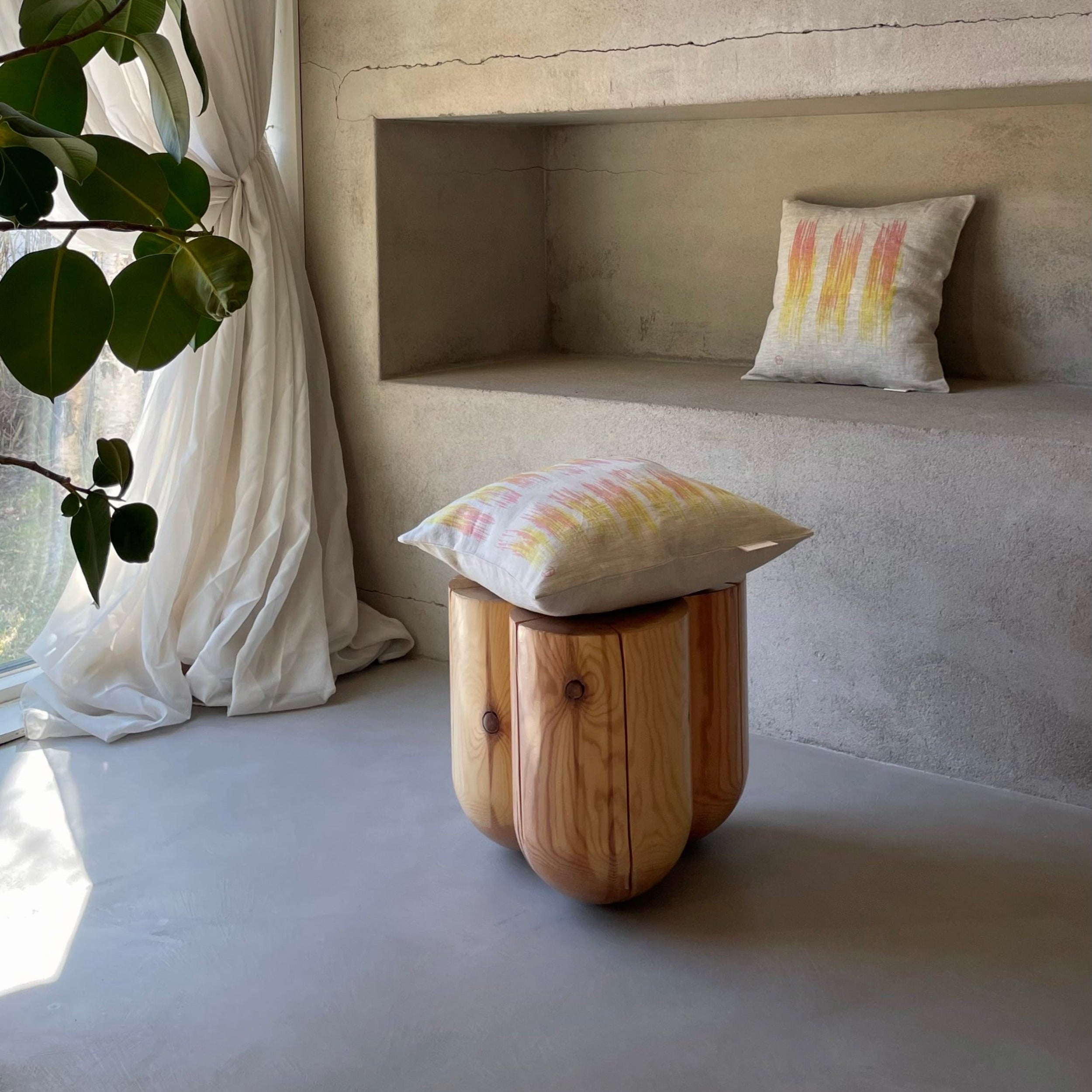 Seisaus cushion cover